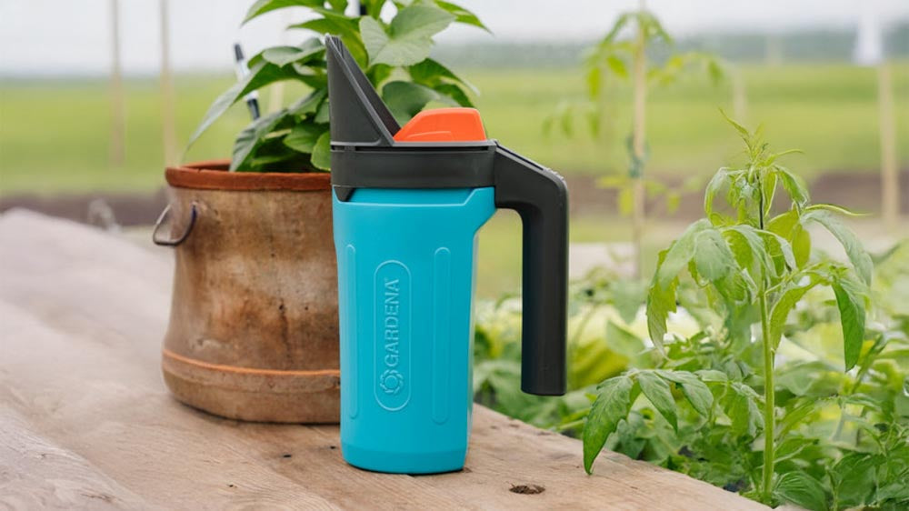 GARDENA meststrooier - Blomea.nl