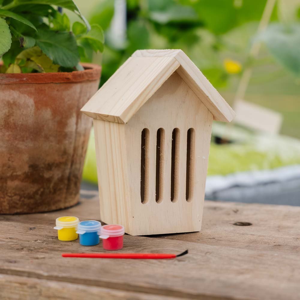 Doe - het - zelf vlinderhuis met verf