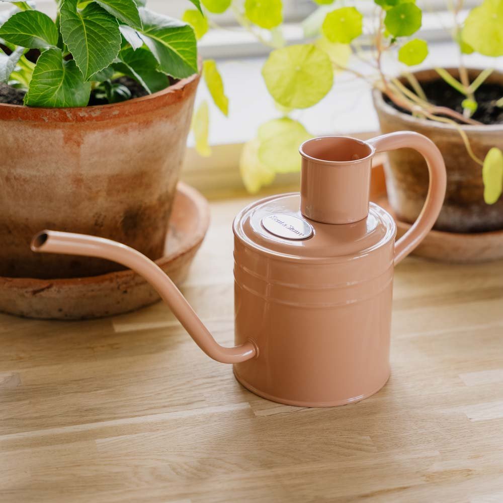 Metalen gieter voor binnen, 1 L, blush pink